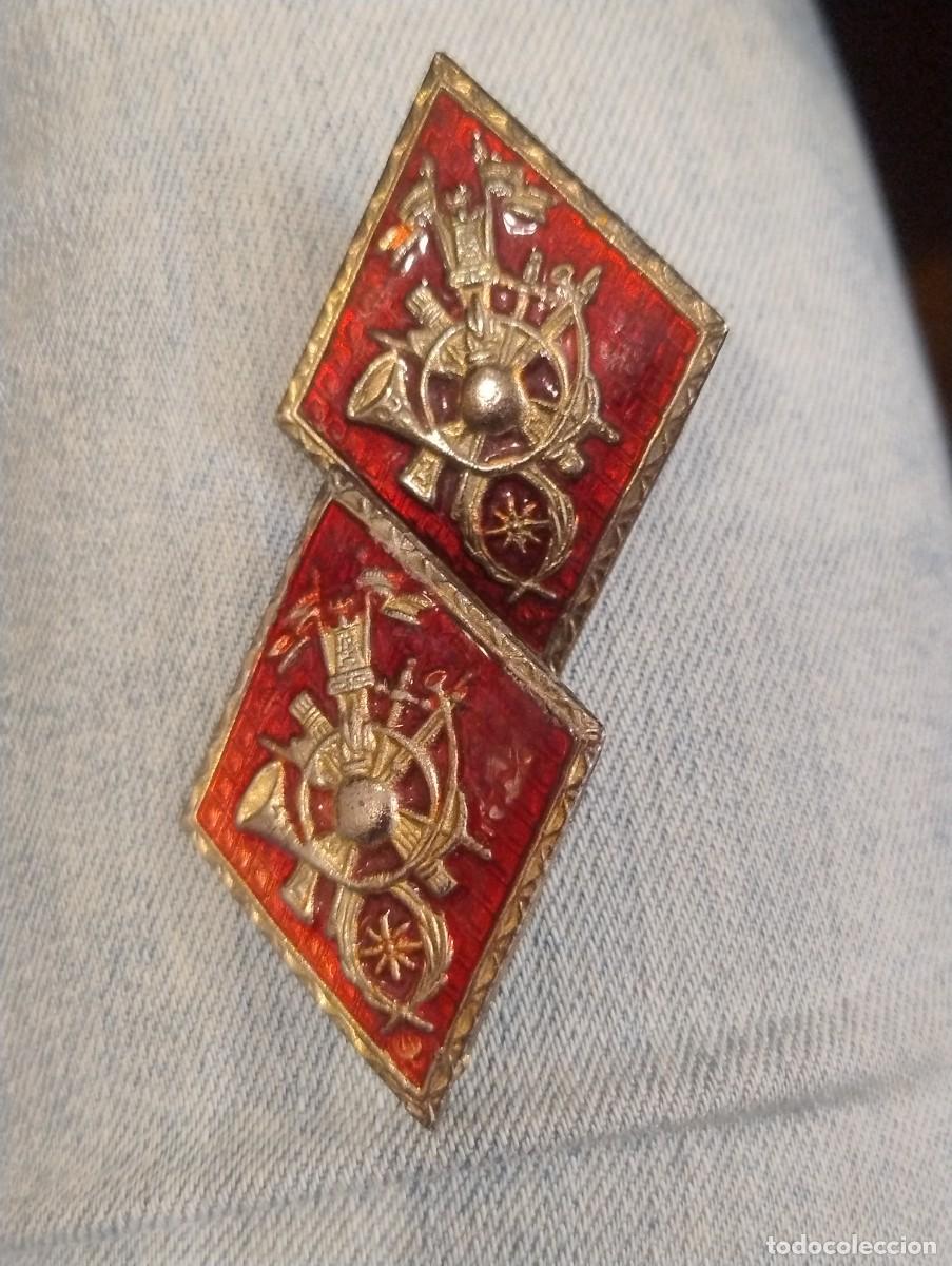 Militaria: 2 ROMBOS DE LA ACADEMIA MILITAR GENERAL - ESMALTADA ZARAGOZA ?