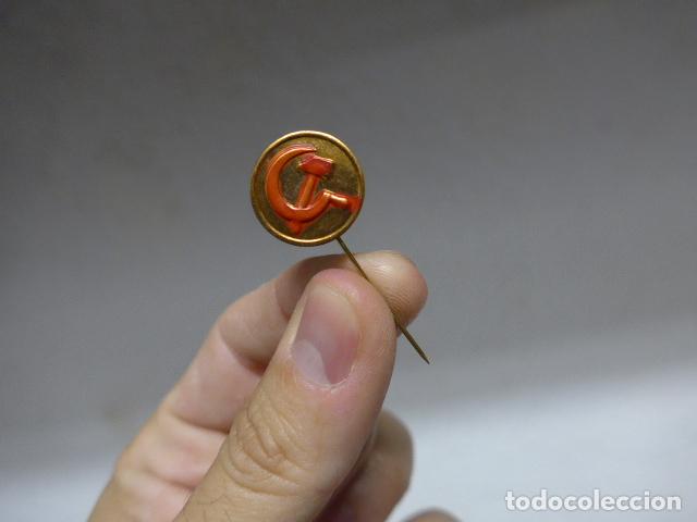 Militaria: Antigua insignia original del Partido Comunista de guerra civil, republicana.