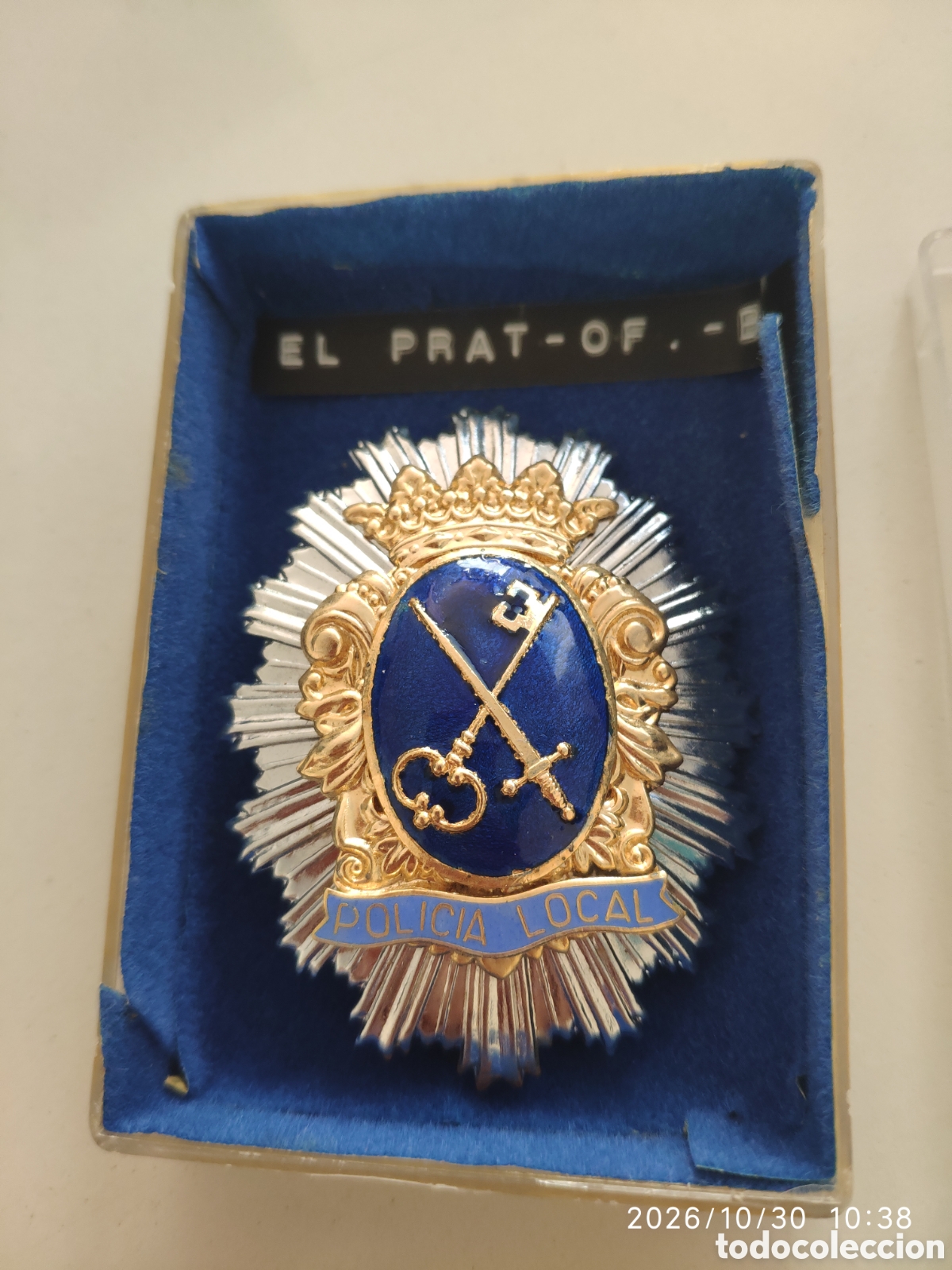 Militaria: Antigua placa Polic&iacute;a de Prat de Llobregat barcelona