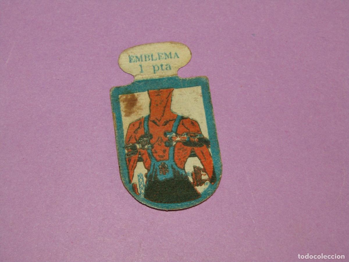 Militaria: Antiguo Emblema Auxilio Social FRENTE DE JUVENTUDES V Concurso Nacional Voluntad de Resurgimiento