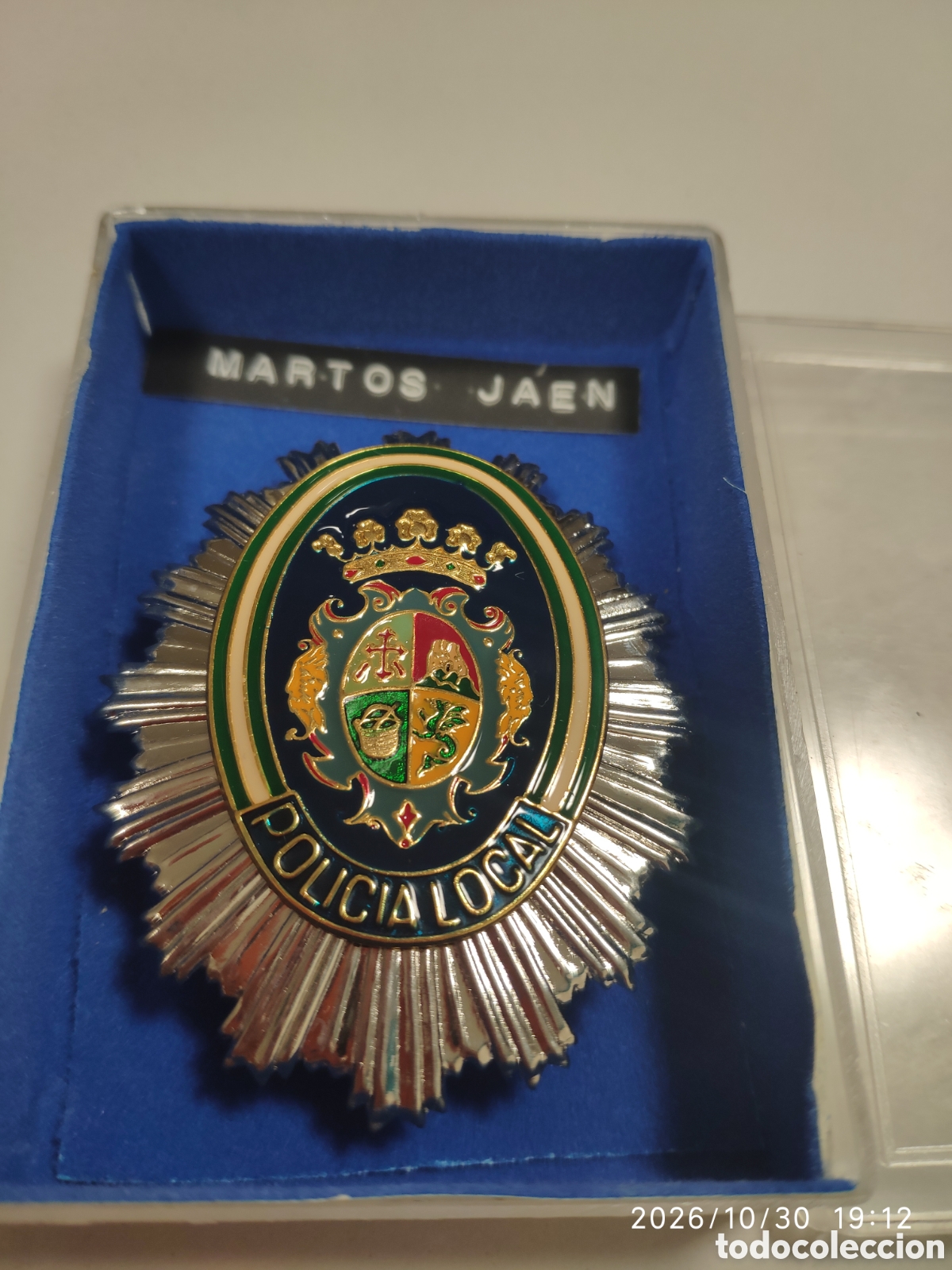 Militaria: Antigua placa insignia Polic&iacute;a local Martos jaen
