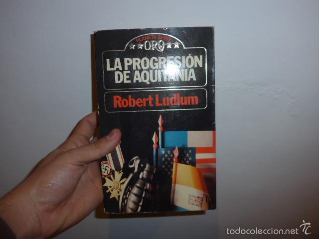 Militaria: Antiguo libro La progresion de aquitania - Foto 1