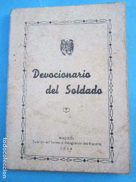 Militaria: devocionario del soldado 1944, interior sello tampon monta&ntilde;a navarra