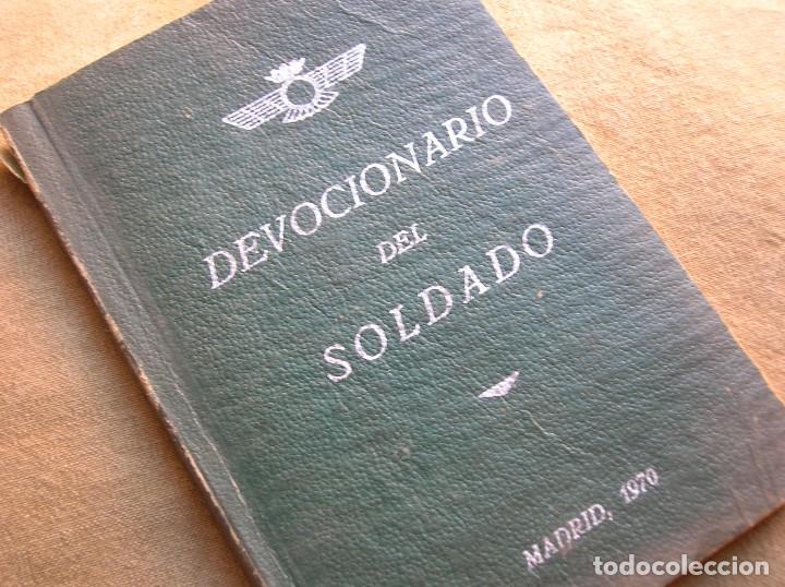 Militaria: DEVOCIONARIO DEL SOLDADO. EJERCITO DEL AIRE. AVIACI&Oacute;N. MADRID A&Ntilde;O 1970.
