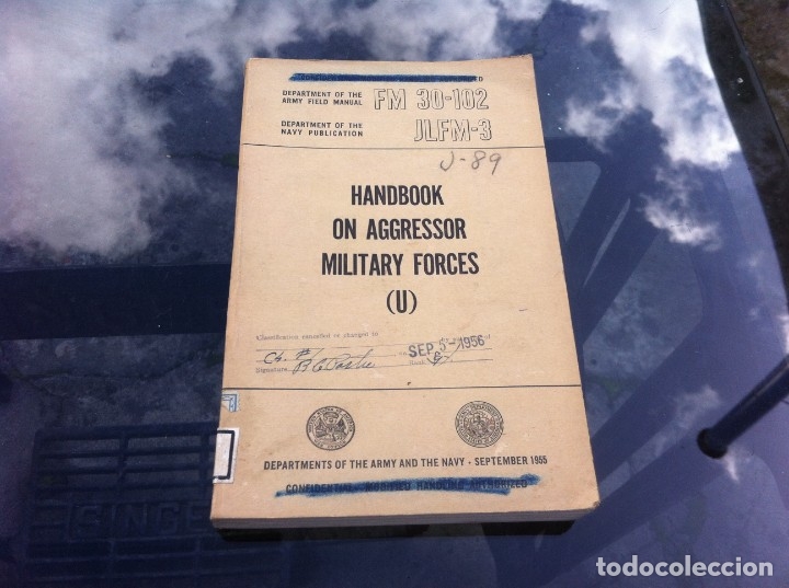 Militaria: HANDBOOK ON AGGRESSOR MILITARY FORCES (U) DEPARTMENTS OF THE ARMY AND THE NAVY. 1955