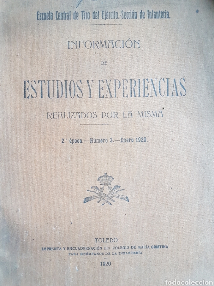 Militaria: Libro escuela central de tirov1920 Toledo