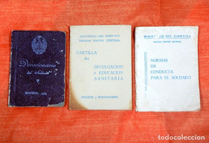 Militaria: LIBROS EJERCITO ESPA&Ntilde;OL &ndash; DEVOCIONARIO 1965 EDUCACION SANITARIA 1968 NORMAS CONDUCTA 1969