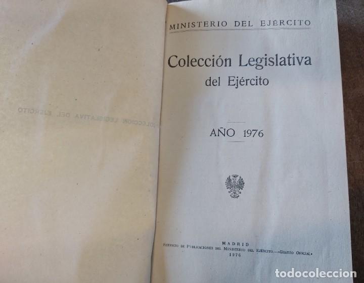 Militaria: Colecci&oacute;n legislativa del Ejercito, m&aacute;s de 420 p&aacute;ginas, 1976