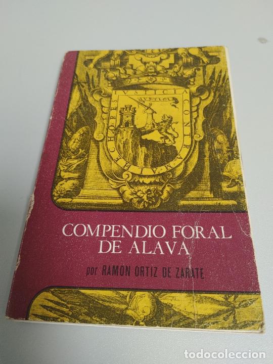 Militaria: COMPENDIO FORAL DE ALAVA RAMON ORTIZ DE ZARATE 1971 BIBLIOTECA ALAVESA &rdquo;LUIS DE AJURIA&rdquo;