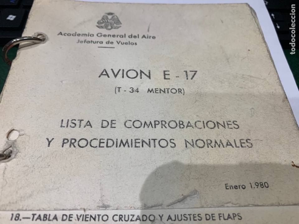 Militaria: Manual Lista de Comprobaciones y Procedimientos normales y Procedimientos de Emergencia avion E-17