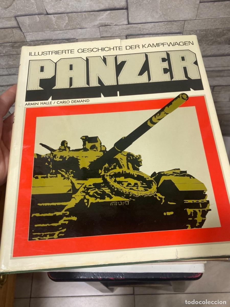 Militaria: Libro militar, tem&aacute;tica tanques, en alem&aacute;n - Foto 1