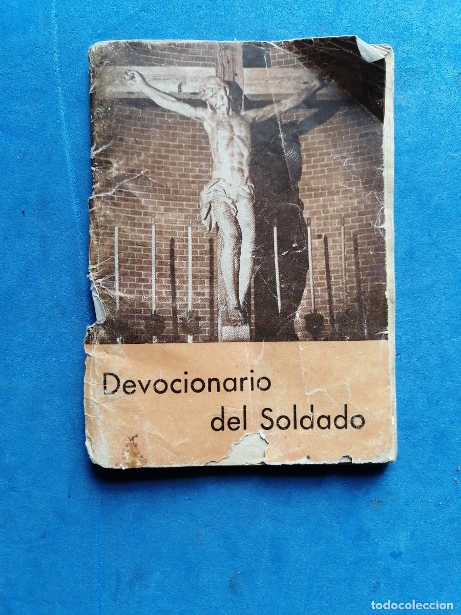 Militaria: Devoci&oacute;nario del soldado. Capell&aacute;n Reg. Inf. Toledo