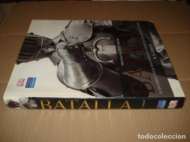Militaria: Batalla, el recorrido visual m&aacute;s completo a trav&eacute;s de 5.000 a&ntilde;os de combates, 2007, muy buen estado