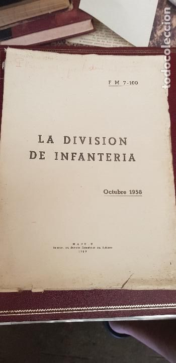 Militaria: LA DIVISION DE INFANTERIA