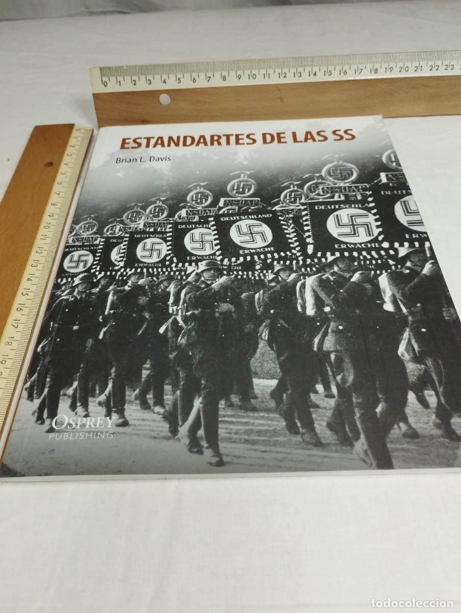 Militaria: Estandartes de las SS. Brian L. David, 2012