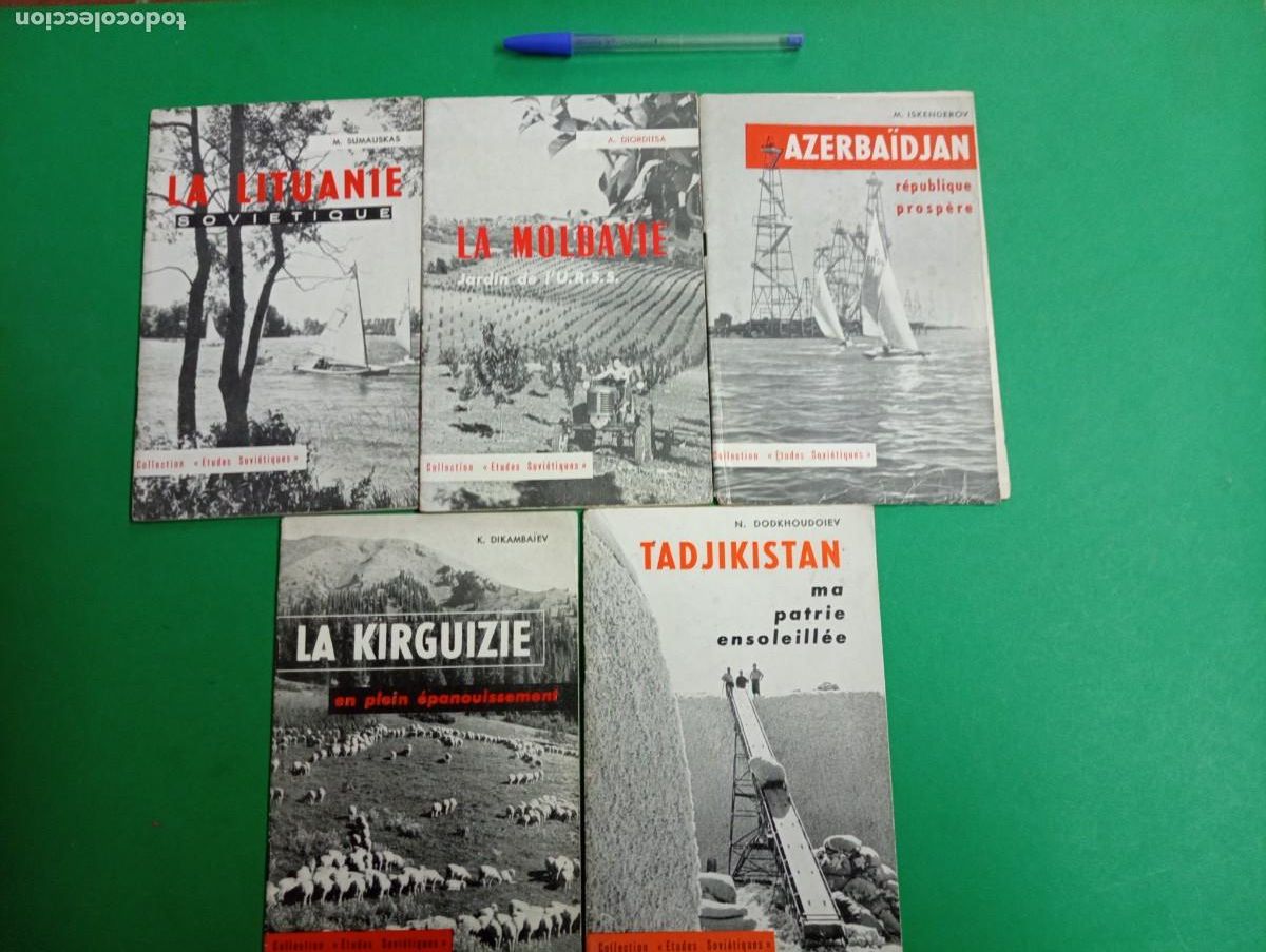 Militaria: Lote Colecci&oacute;n de 5 libritos de Estudios Sovi&eacute;ticos: Tadjikistan, Moldavia, Kirguizie, Azerba&iuml;djan..