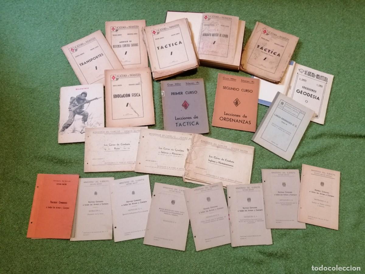 Militaria: Libros de texto de la Academia General Militar y Academia de Infanteria .