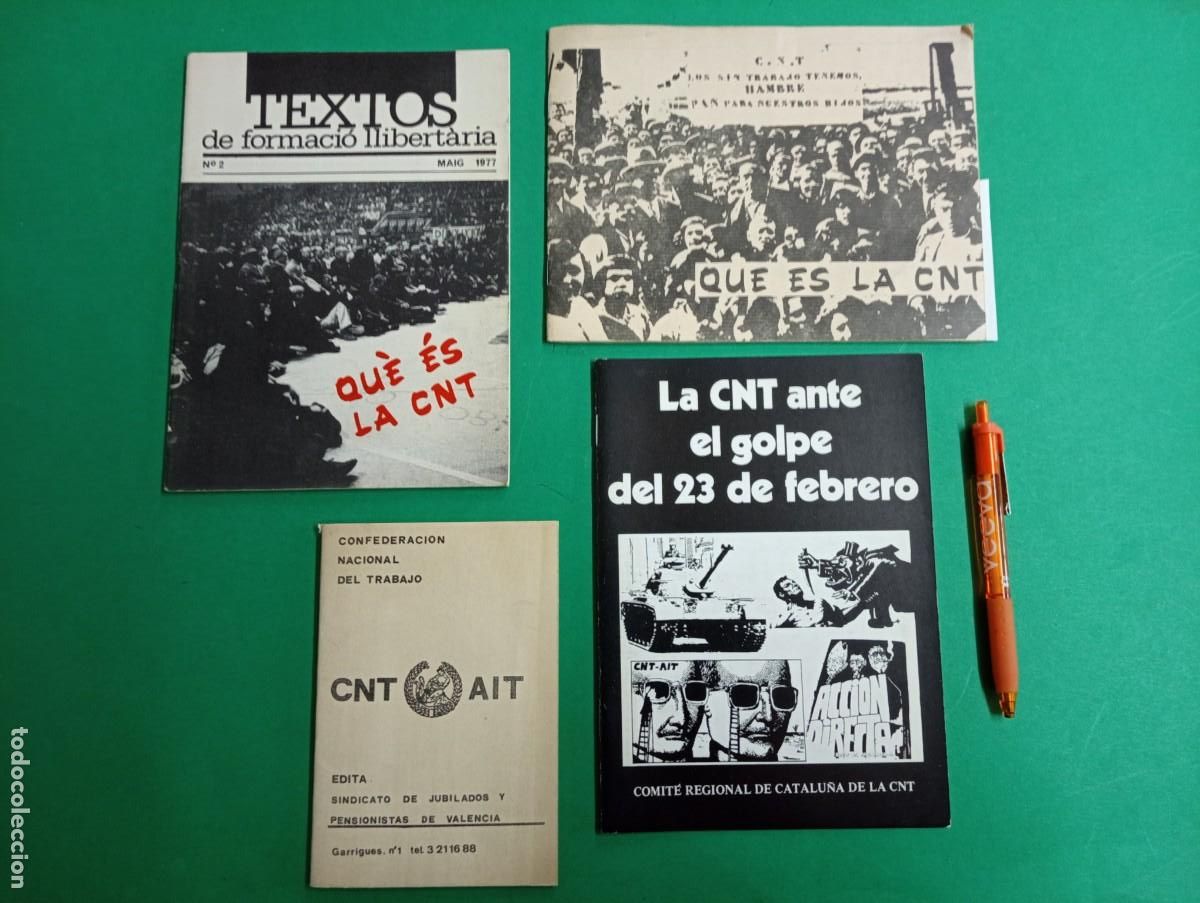 Militaria: Lote de 4 antiguos libros de la C.N.T. - A.I.T. A&ntilde;os 70.