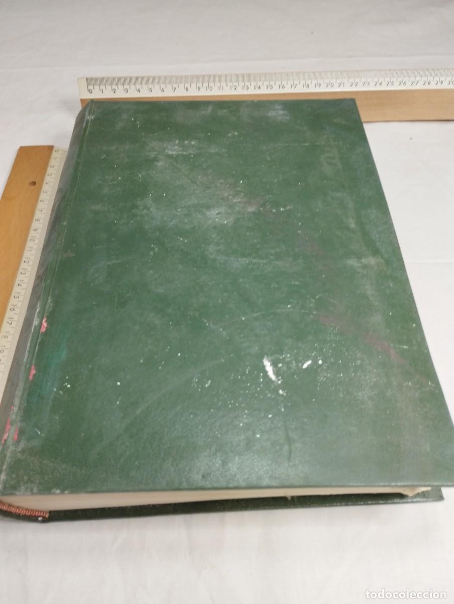 Militaria: Bolet&iacute;n oficial de la Guardia Civil. 1976