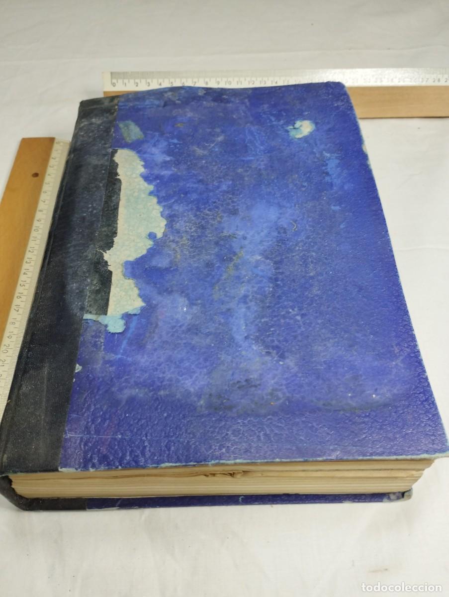 Militaria: Bolet&iacute;n oficial de la Guardia Civil. 1942