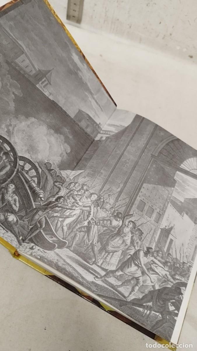 Militaria: Antiguo libro guia del museo de ejercito - Foto 3