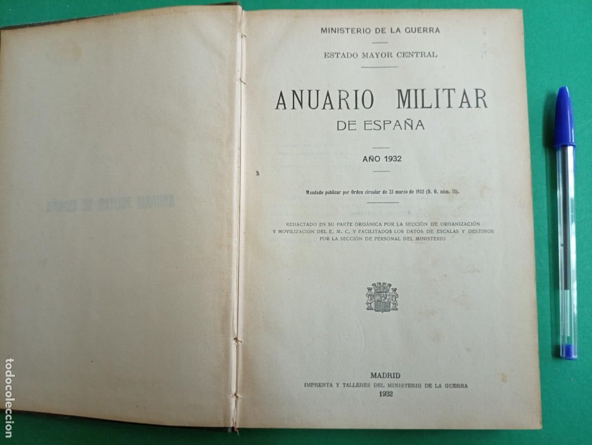 Military Antiques: Antiguo libro Anuario Militar de Espa&ntilde;a A&ntilde;o 1932.