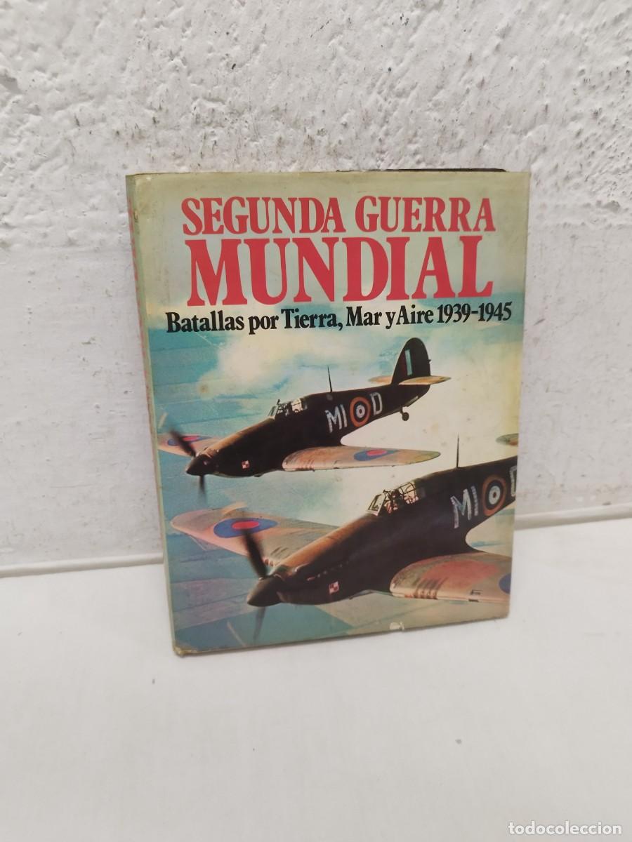 Militaria: Libro militar batallas por tierra y aire 1939-1945 II guerra mundial.