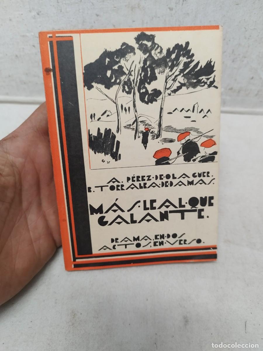 Militaria: Libro mas leal que galante. Carlista.