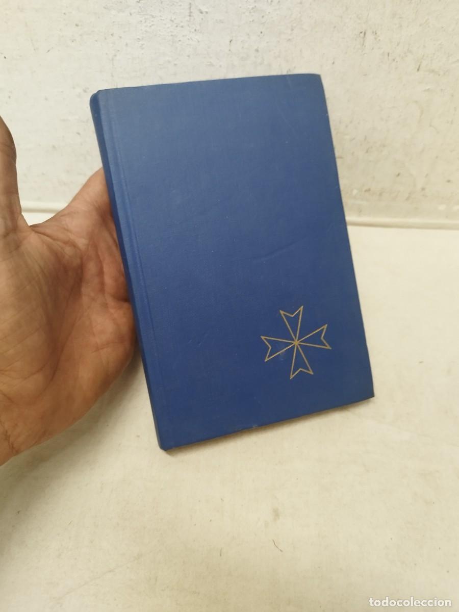 Militaria: Libro militar alem&aacute;n, de condecoraciones, medallas militares.