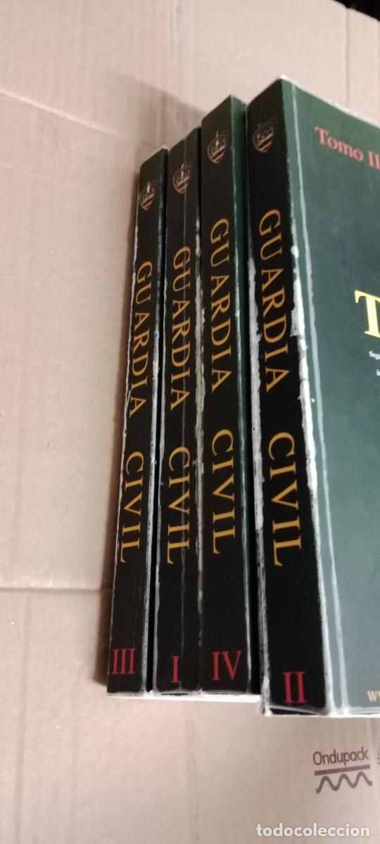 Militaria: LOTE DE 4 LIBROS TEMARIO DE LA GUARDIA CIVIL LOS DE FOTO LIBRO TOP