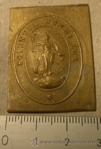 Militaria: Parte de medalla, sin terminar - Foto 1