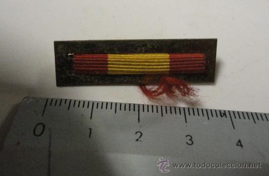 Militaria: Prendedor de medalla - Foto 1