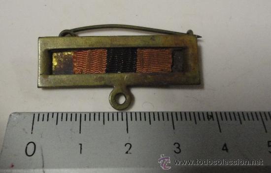 Militaria: Prendedor de medalla - Foto 1