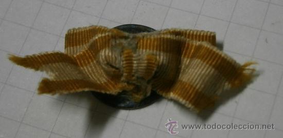 Militaria: broche de ojal - Foto 2