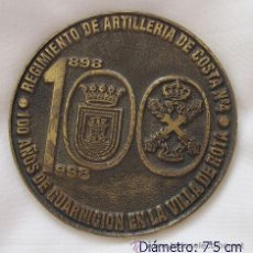 Militaria: MEDALLA 100 AÑOS ARTILLERIA DE COSTA ROTA CADIZ. Lote 40627032