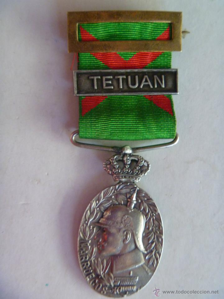 GUERRA AFRICA : MEDALLA CAMPAÑA MARRUECOS OFICIALES EN PLATA Y PASADOR TETUAN . (Militar - Medallas Españolas Originales )