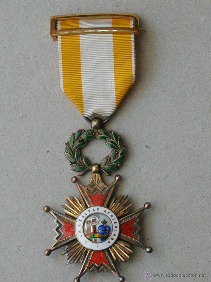 Militaria: ORDEN DE ISABEL LA CAT&Oacute;LICA, CRUZ DE CABALLERO 1938 -1975.
