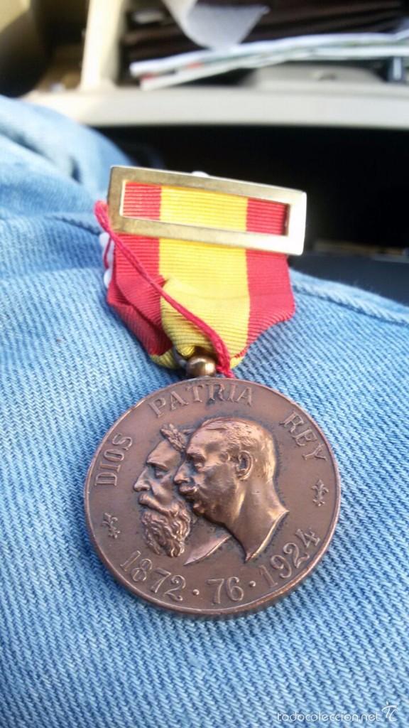 Militaria: Medalla carlista - Foto 1