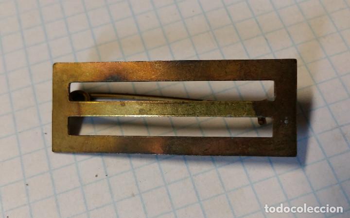 Militaria: Prendedor de medalla para cinta de 3 cm - Foto 1