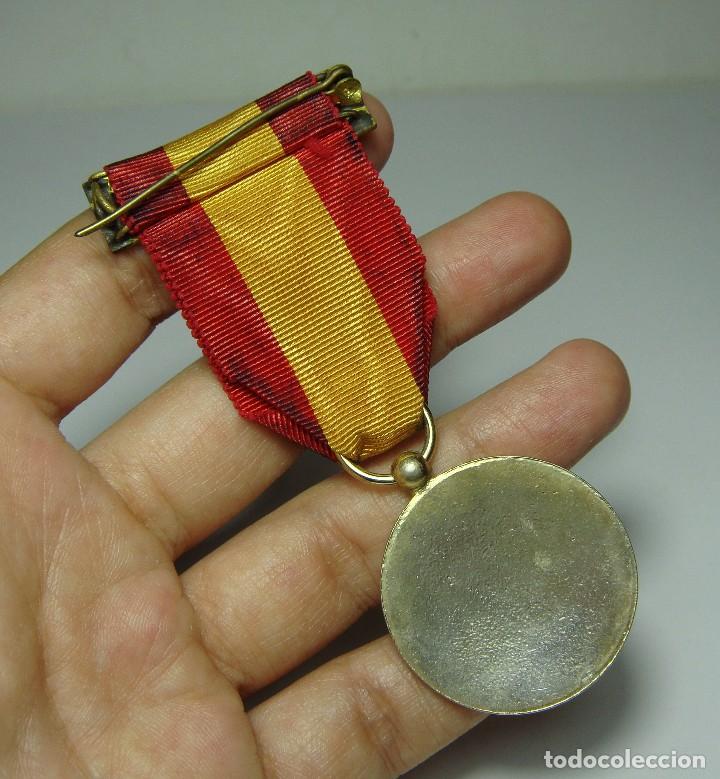 Militaria: Medalla del Servicio de Transfusi&oacute;n de sangre del Ej&eacute;rcito - Foto 3
