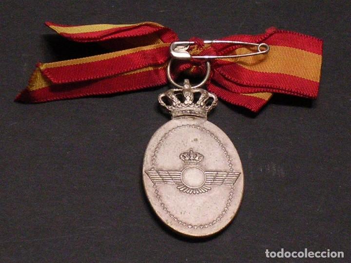 Militaria: Medalla de dama ejercito del aire - Foto 3