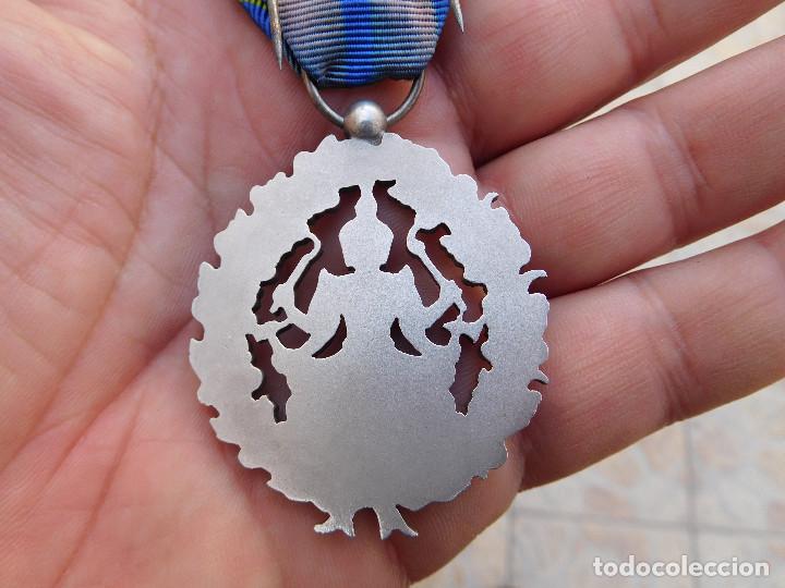 Militaria: Medalla de Camboya - Foto 3
