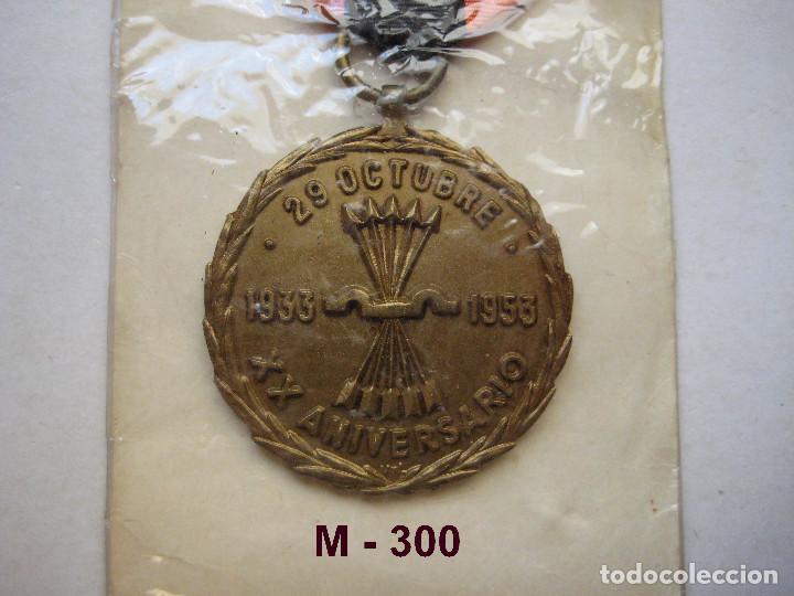 Medalla Del Xx Aniversario De La Fundación De F Comprar Medallas Militares Españolas En 0249