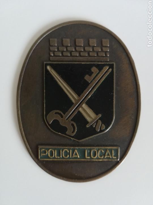 Militaria: Placa de cartera Polic&iacute;a Local El Prat de Llobregat - antigua