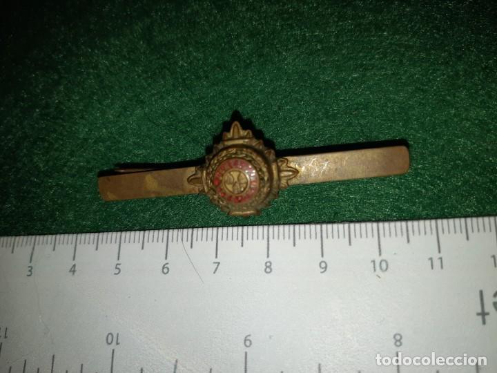 Militaria: ALFILER DE CORBATA - Foto 1