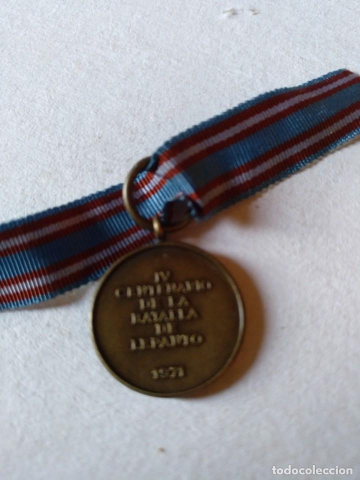 Militaria: Medalla del centenario de la batalla de Lepanto - Foto 2
