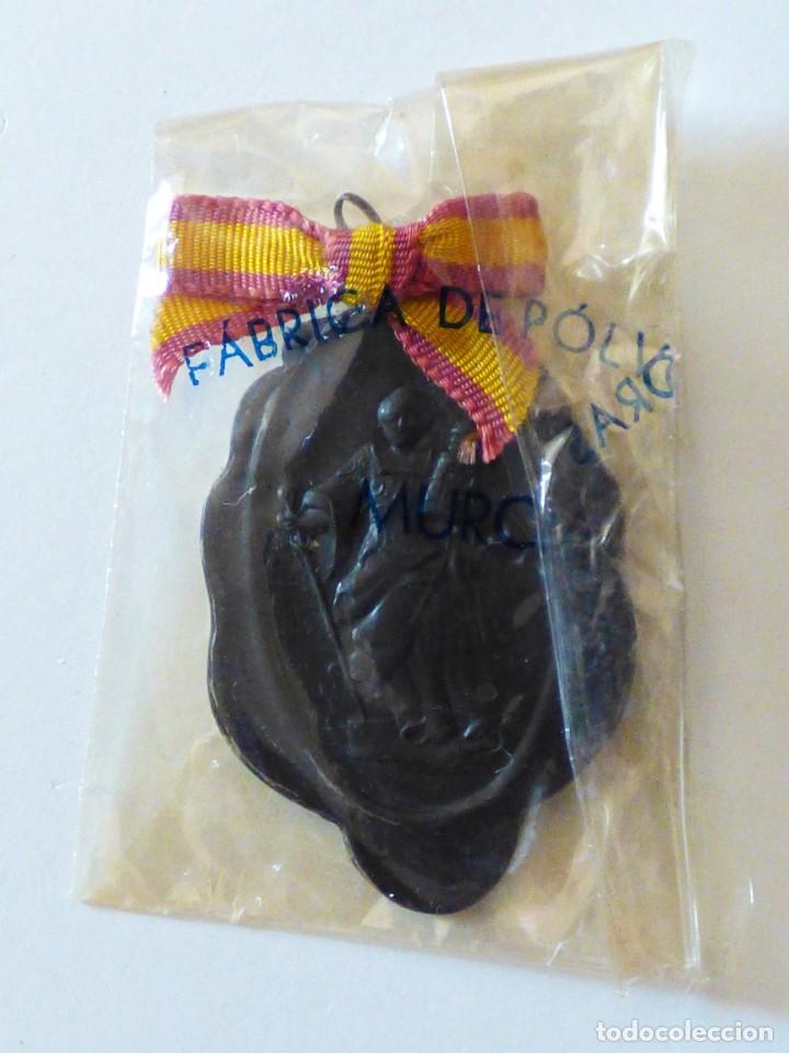 Militaria: MEDALLA ANTIGUA, FABRICA DE POLVORAS DE MURCIA - SANTA BARBARA. REVERSO EMBLEMA INGENIEROS