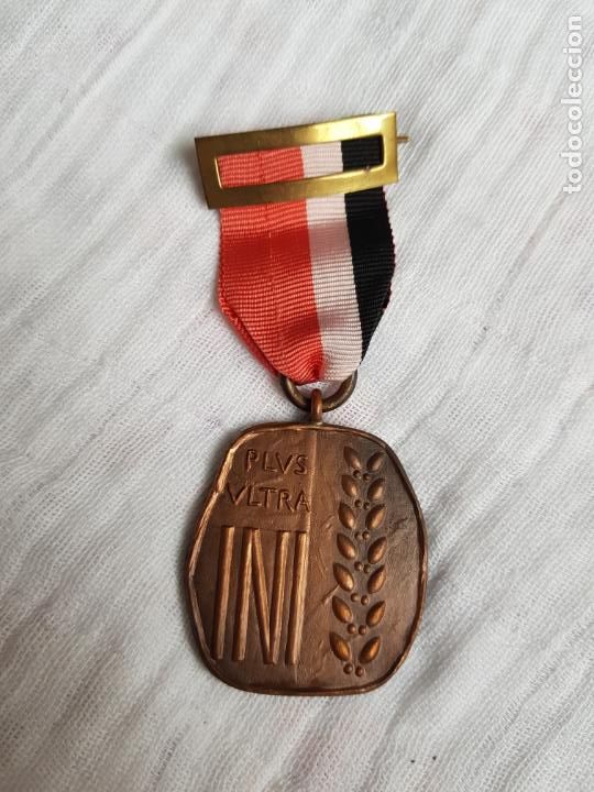 Militaria: MEDALLA INI COMPLETA Y ORIGINAL M1 - Foto 1