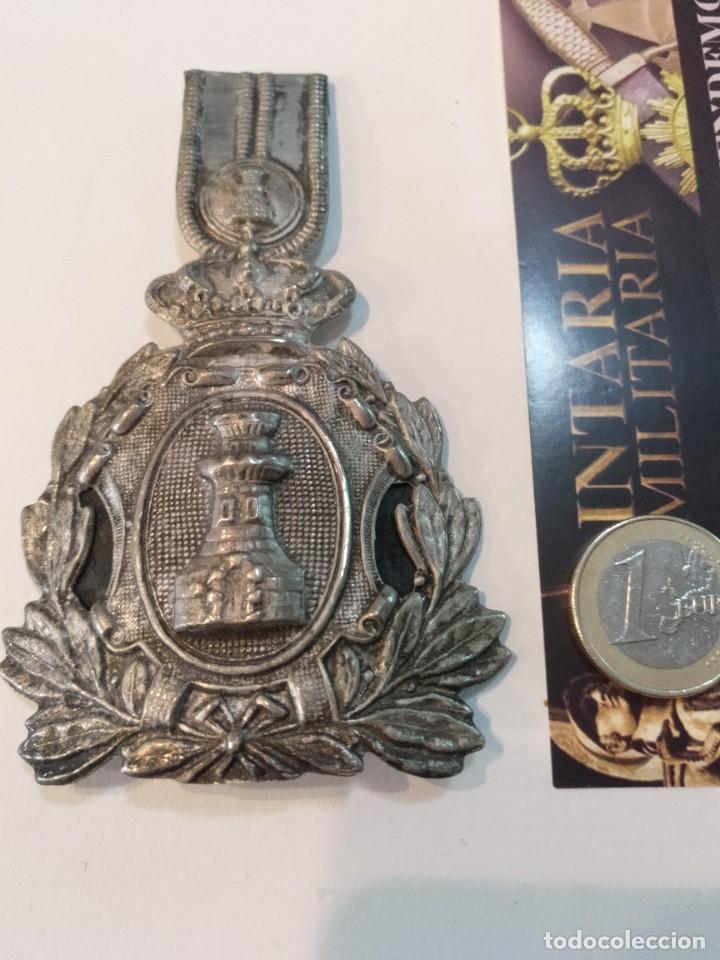 Militaria: Chapa de Ros - Foto 1