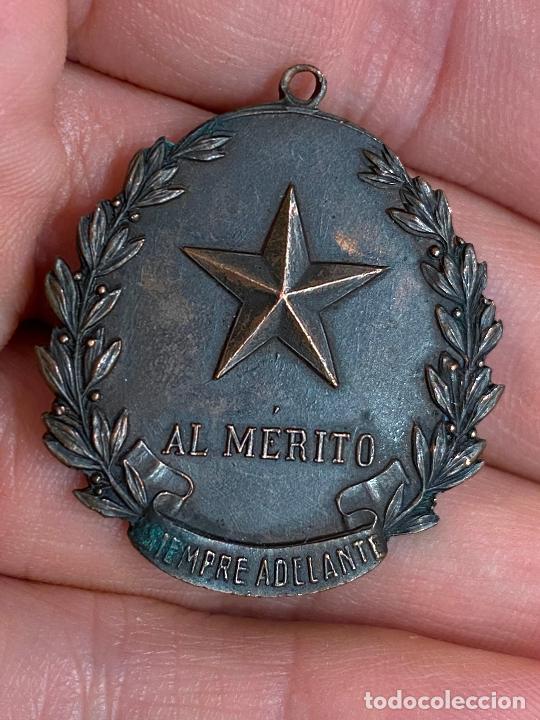 ANTIGUA MEDALLA AL MERITO, SIEMPRE ADELANTE, DE LOS EXPLORADORES DE ESPAÑA, BOY SCOUTS (Militar - Medallas Españolas Originales )